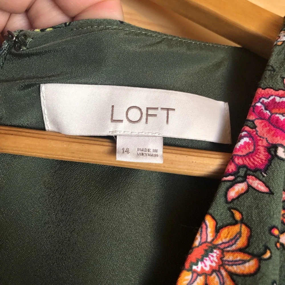 Loft Floral V-Neck Midi Dress in Deep Green - Picture 5 of 8